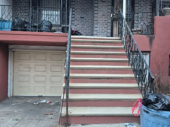 286 Rockaway Pkwy, Brooklyn, NY 11212