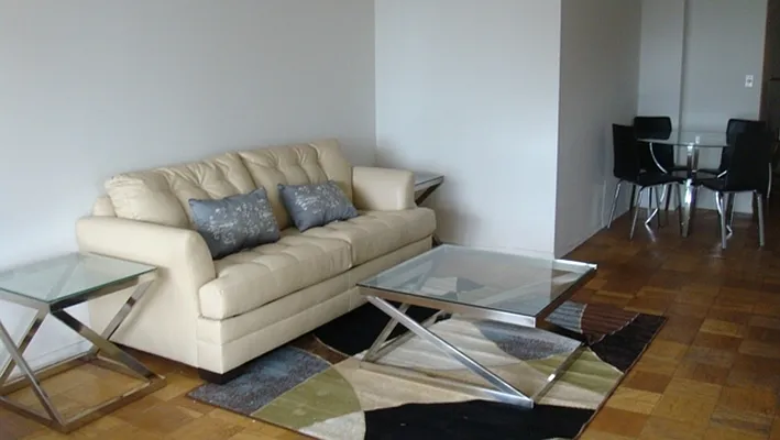 Rented by Luxury Property Group | media 38