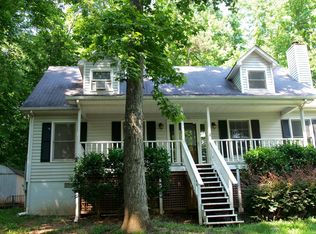 4284 Friar Tuck Ln, Buford, GA 30519