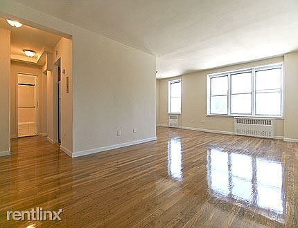 4th image of 8555 144th St