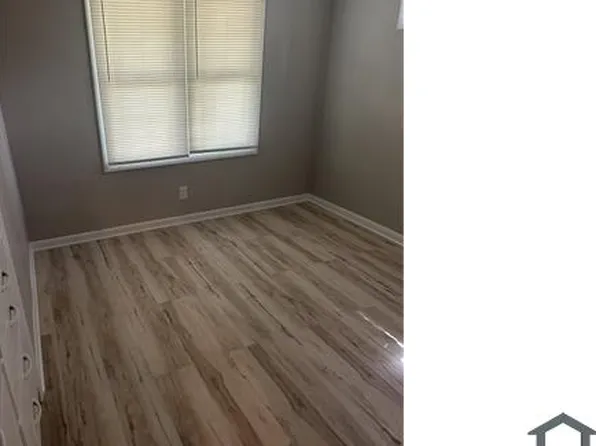 1424 W Waldo Ave, Independence, MO 64050