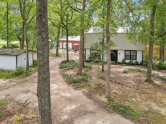 5th image of 10765 Champion Forest Rd