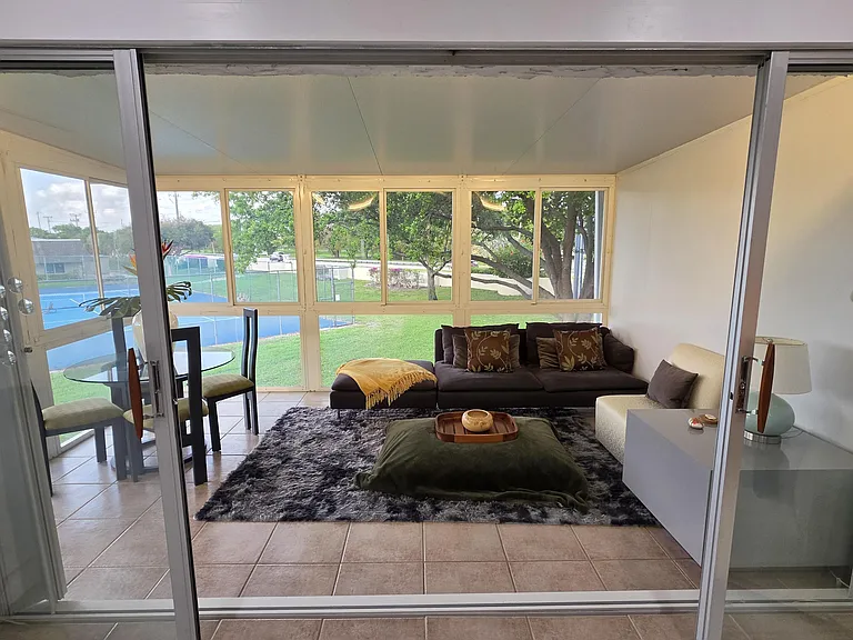 1631 NW 18th Ave #201 — Photo 22