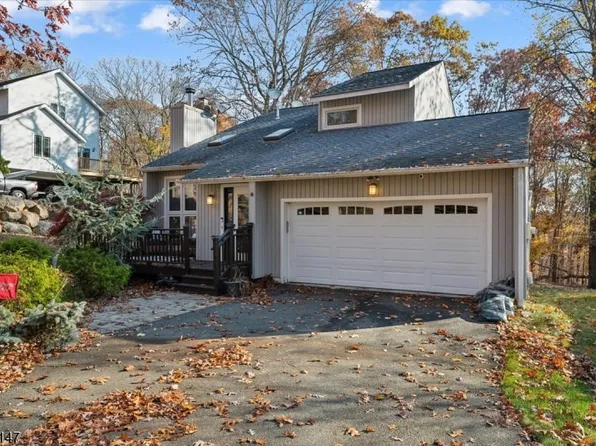 47 Lynn Dr, Byram Twp., NJ 07821