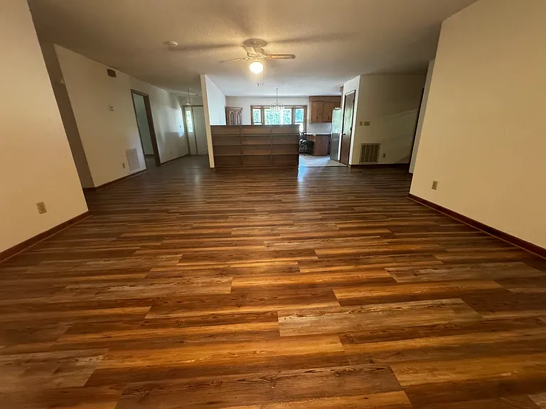 205 Little Creek Rd — Photo 5