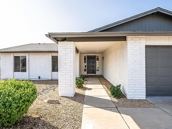 4th image of 4927 W Villa Rita Dr