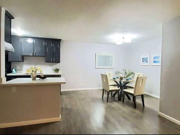 5th image of 259 N Capitol Ave Unit 278