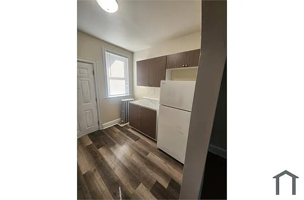 Building Photo - 6339 Marsden St