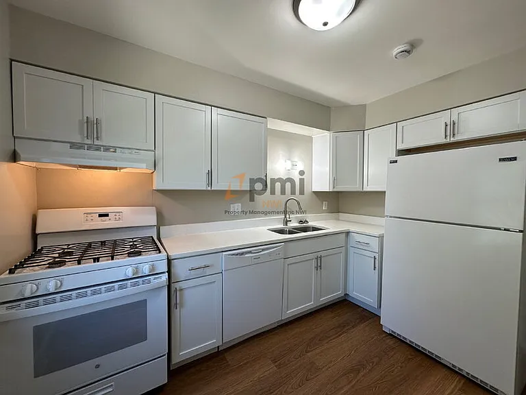 1609 Monticello Park Dr — Photo 7