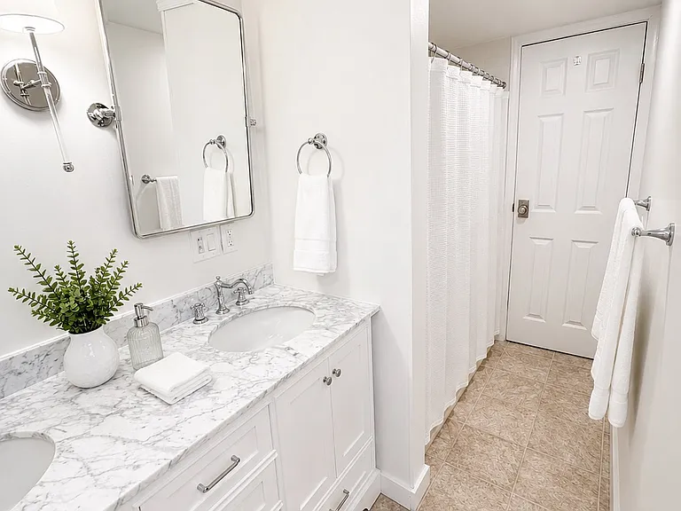 68 Phila St #2 — Photo 7