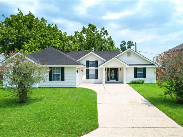 312 Ormond Meadows Dr, Destrehan, LA 70047