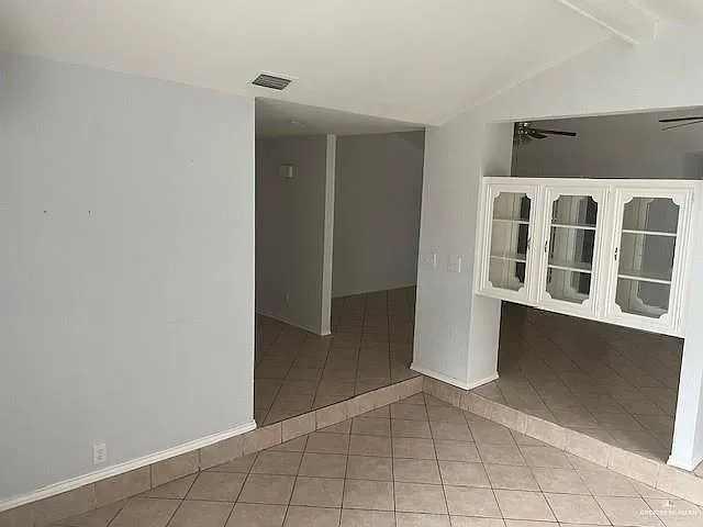 2432 W Iris Ave — Photo 12