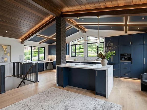 3rd image of 32060 W Dunbow Rd E #200