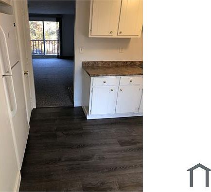 5th image of 8 Tideview Path APT 17