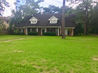 10902 Wickwild St, Houston, TX 77024