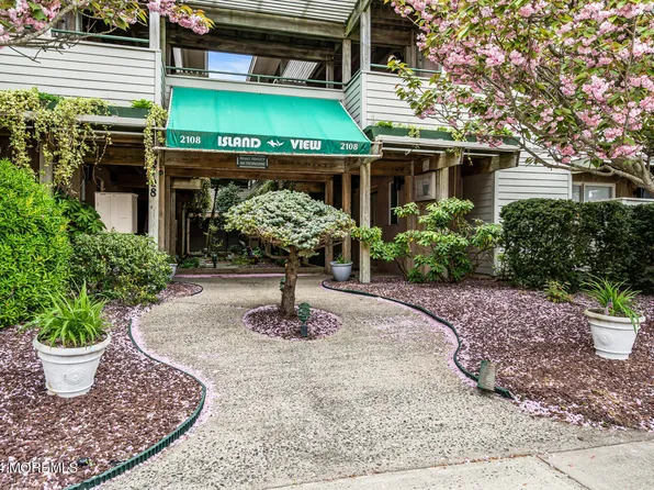 2108 SW Central Avenue #11, South Seaside Park, NJ 08752