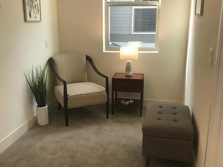 19485 E Sunset Cir — Photo 5
