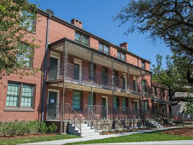 Bienville Basin Apartments — Photo 3