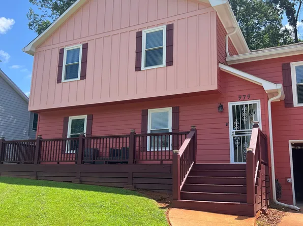 979 Tyrell Dr, Austell, GA 30106