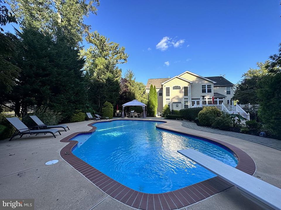3 Bridgewater Way, Farmingdale, NJ 07727 Zillow