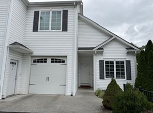 514 Borden Rd APT B, Lexington, VA 24450