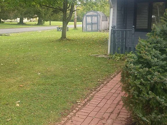 4th image of 3714A Henley Ct