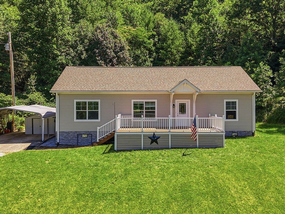 1st image of 513 Raven Cliff Rd