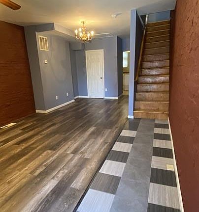 3rd image of 2522 E Federal St