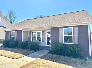 221 Frying Pan Ct, Boiling Springs, SC 29316