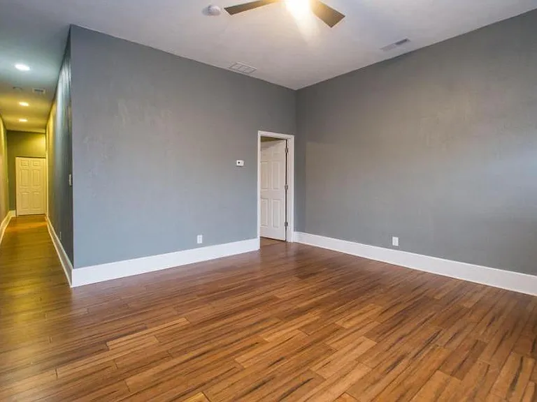 Large Bedroom
