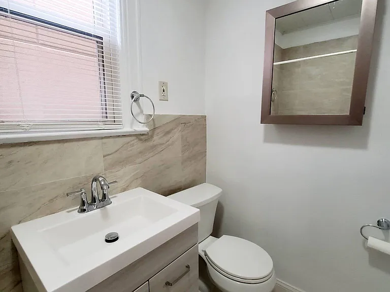 8821 3rd Ave #2 — Photo 13