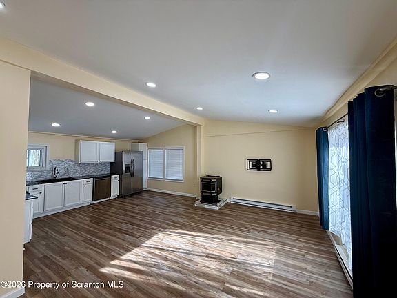 4th image of 86 Windsor Rd