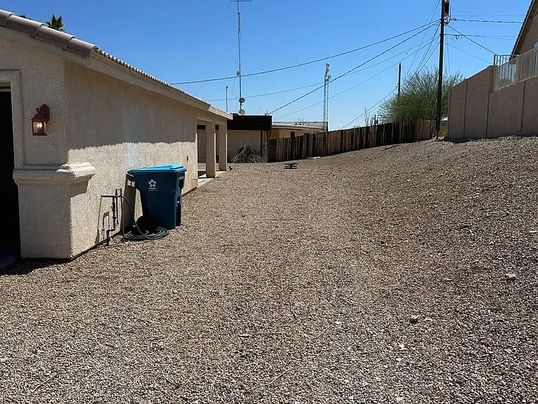 2939 Maracaibo Ln — Photo 24