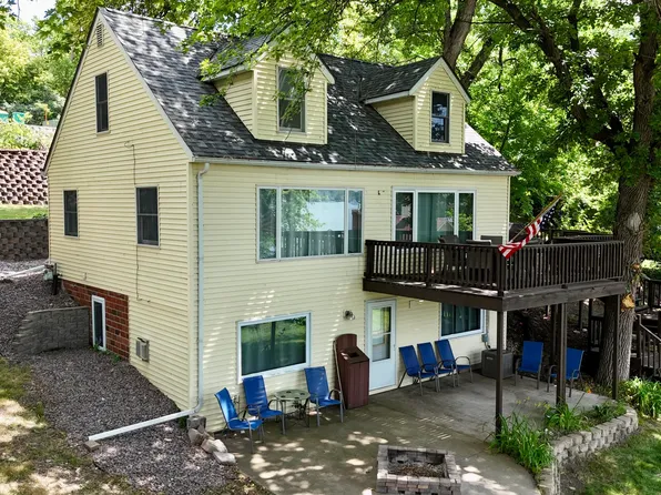 691 Lakeshore Dr, Ortonville, MN 56278