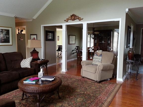 5th image of 1517 Barton Dr NE