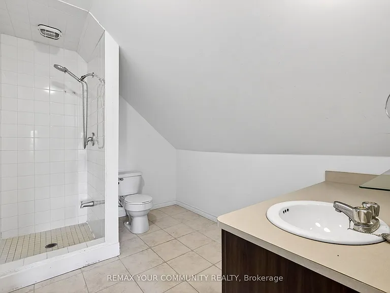 66 Wallace St — Photo 16