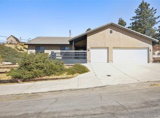 14733 Deer Bank Rd, Lake Hughes, CA 93532