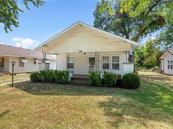 919 W Dakota Ave, Chickasha, OK 73018