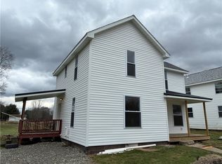 100 Water St, Fredonia, PA 16124