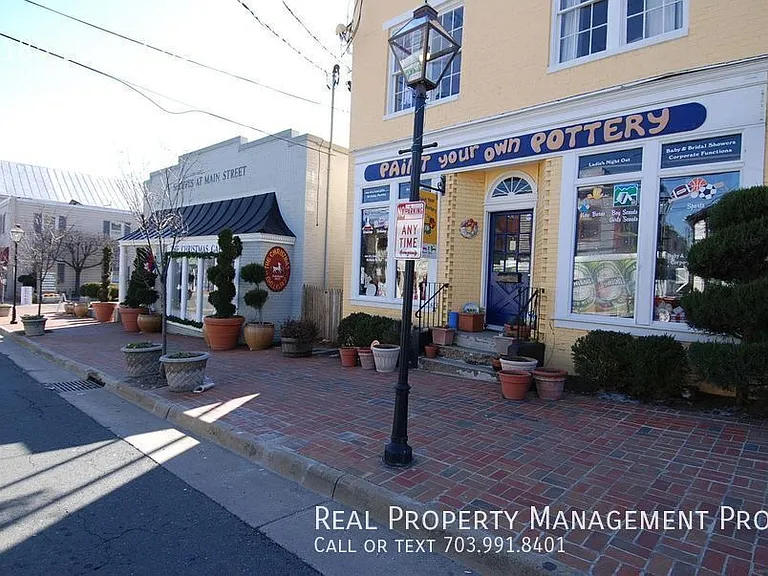 4185 Lord Culpeper Ln — Photo 35