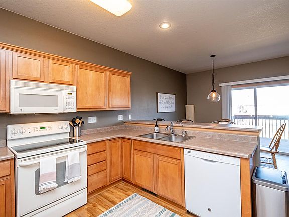 5th image of 1552 Vandello Cir