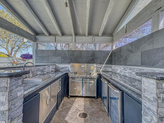 5th image of 203 Sansome St