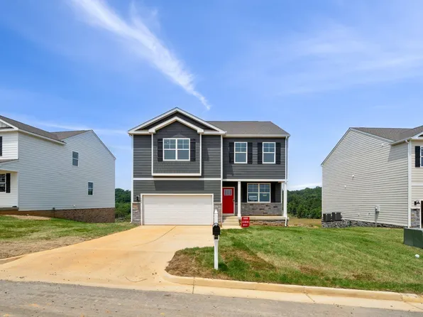 565 Summercrest Ave, Waynesboro, VA 22980