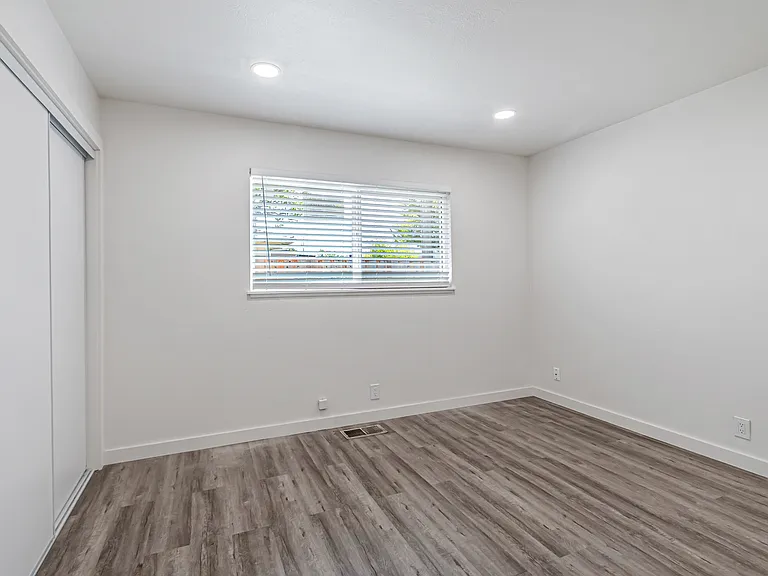 2158 San Rafael Ave — Photo 20
