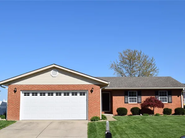 304 Cortner Dr, Smithton, IL 62285