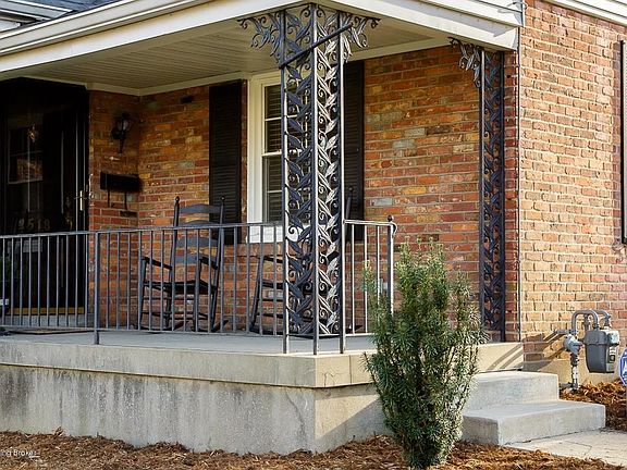 2518 Manchester Rd-4