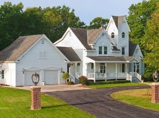 2970 Callie Lilly Ct, Green Bay, WI 54311