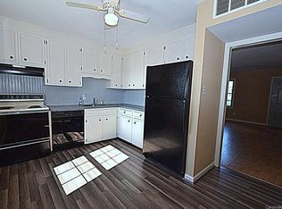 1335 12th Street Dr NW APT 2, Hickory, NC 28601