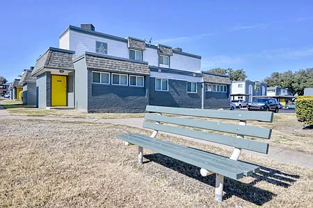 Avaya Garland Apartments — Photo 6