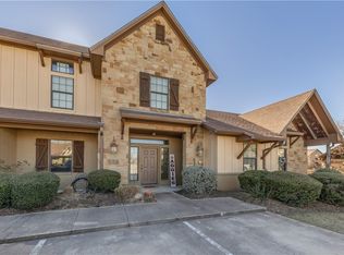 3227 Sergeant Dr, College Station, TX 77845